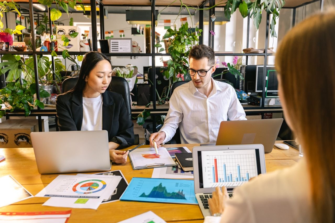 Agency lead reviewing a white-label SEO report